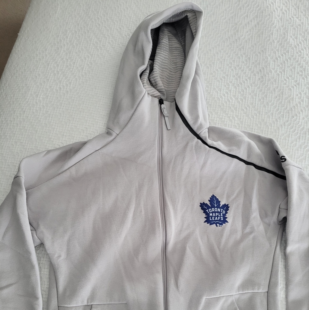 Adidas Toronto Maple Leafs sweater